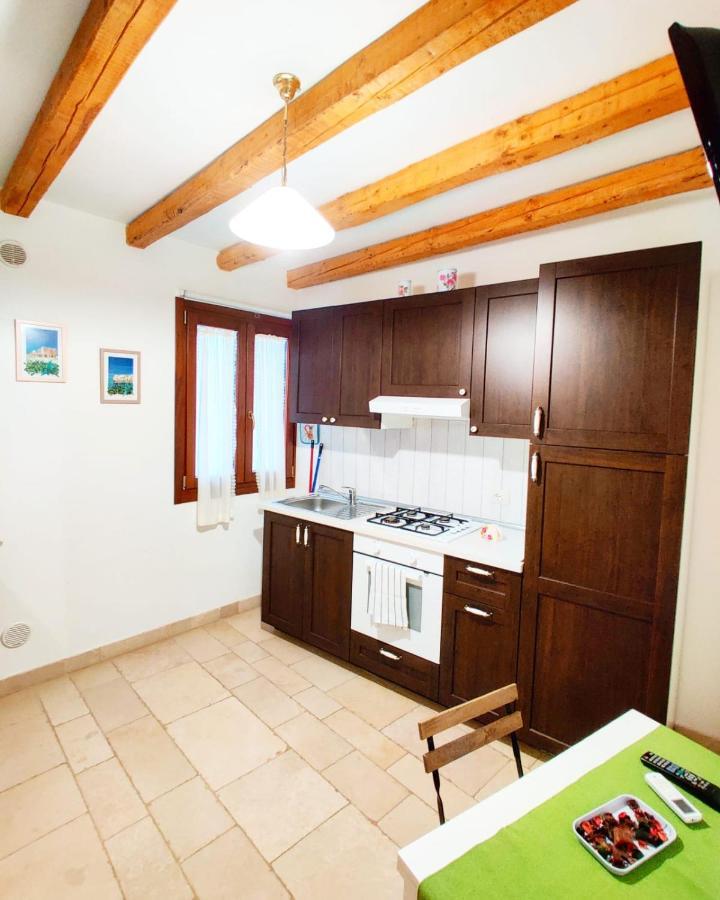 C'Era Una Volta Apartments โปลีญาโนอามาเร ภายนอก รูปภาพ