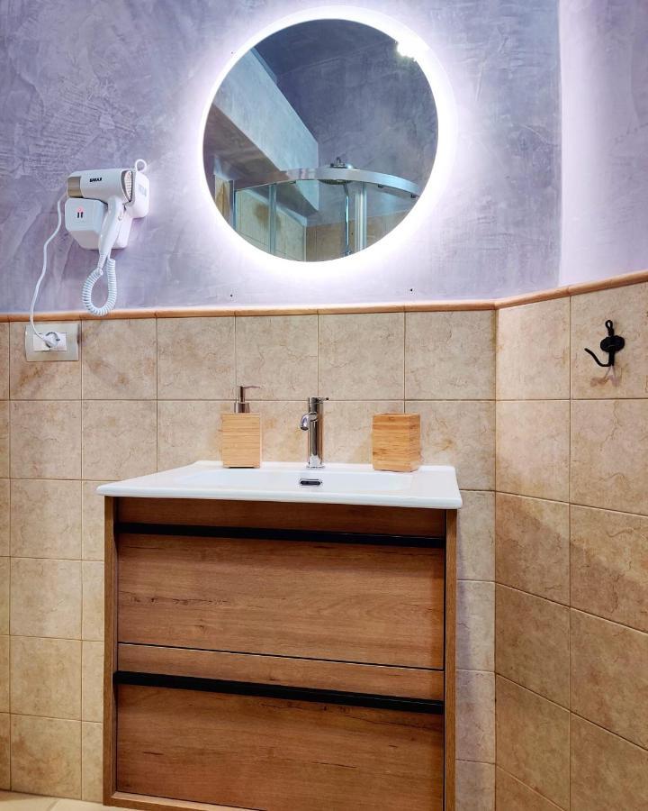 C'Era Una Volta Apartments โปลีญาโนอามาเร ภายนอก รูปภาพ
